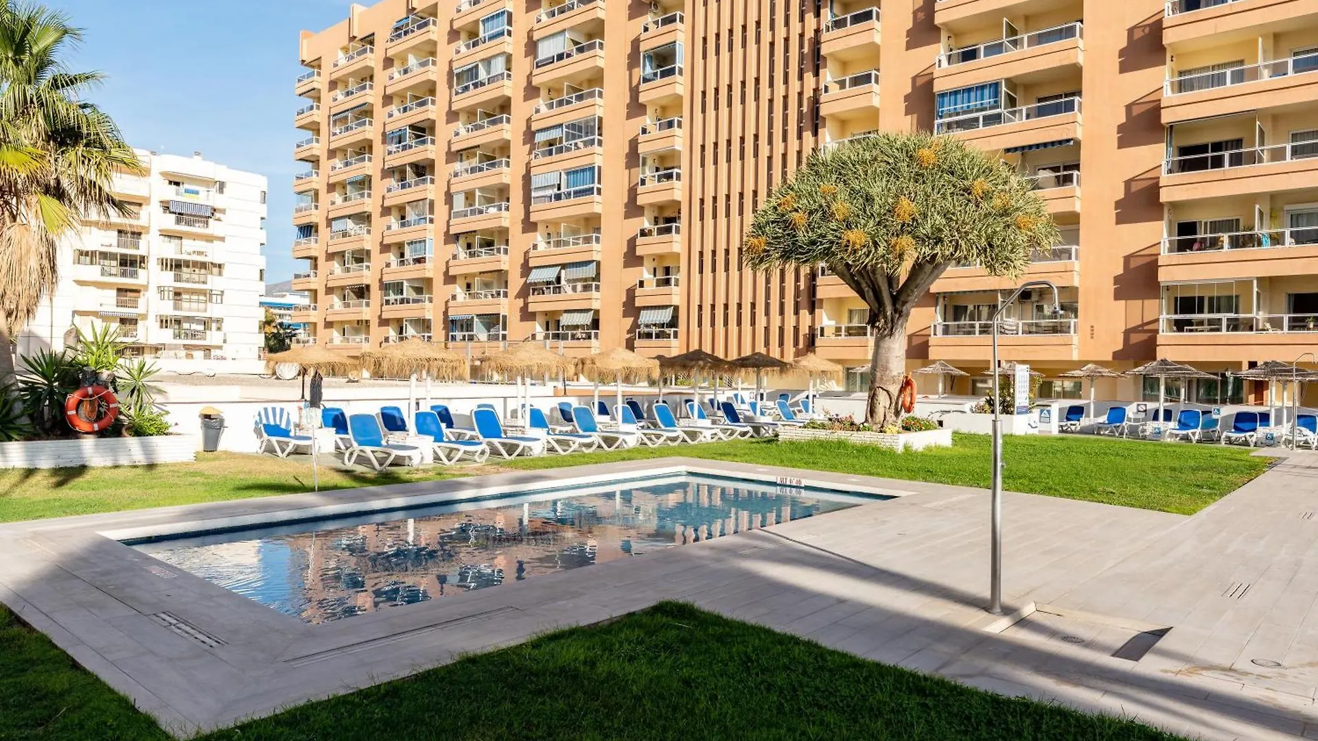 Pyr Studio Apartment Fuengirola 0*,  Spain