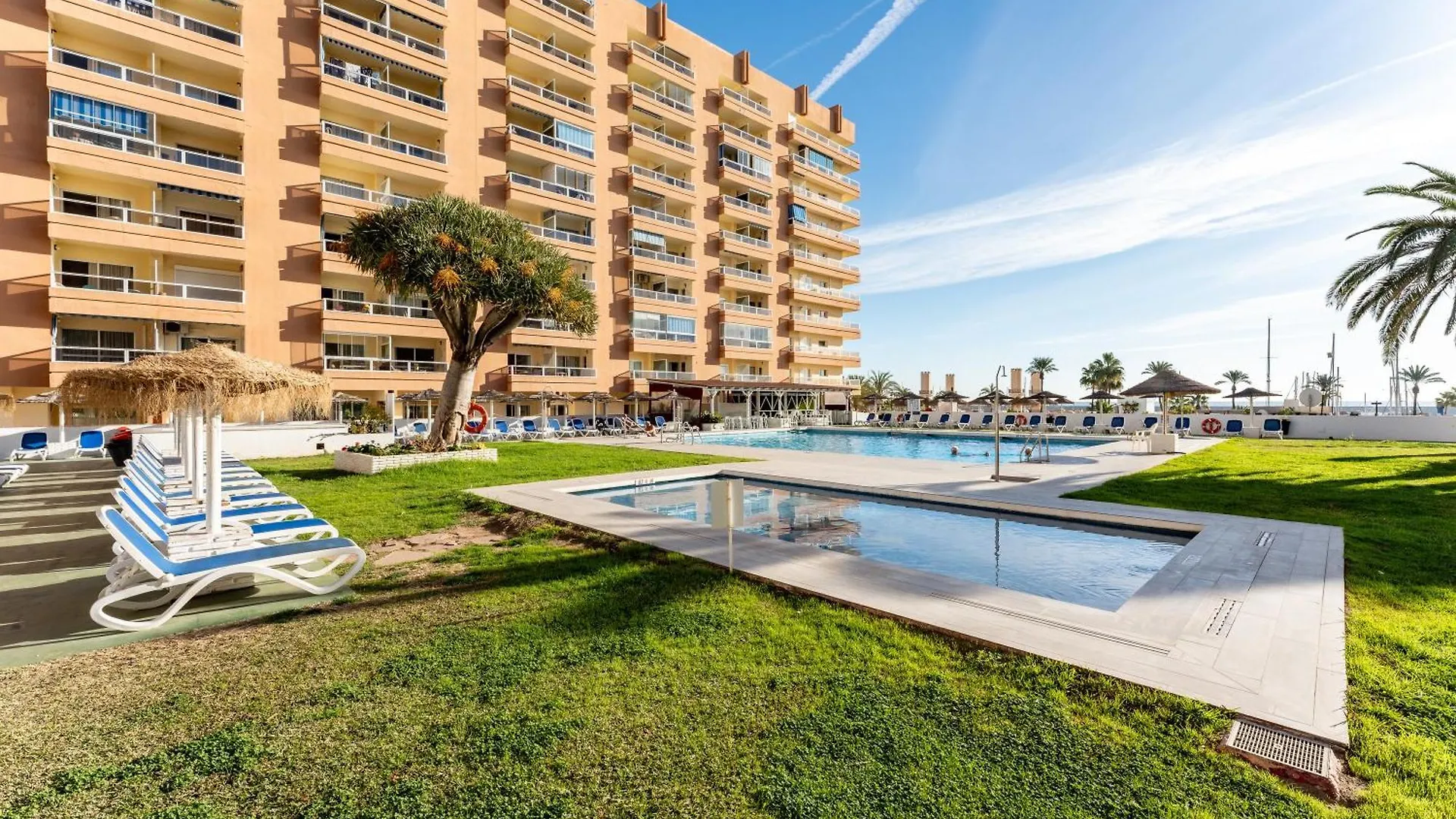 Pyr Studio Apartment Fuengirola